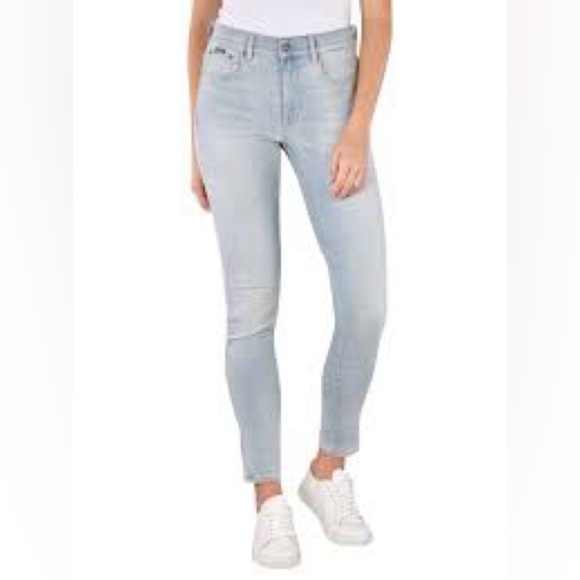 H&M Denim - Divided H & M Women’s Light Wash High Rise Skinny Jeans Size 2